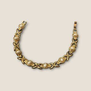 Vintage Gold-Tone Bracelet With Faux Pearl  Accents & Interlocking Design